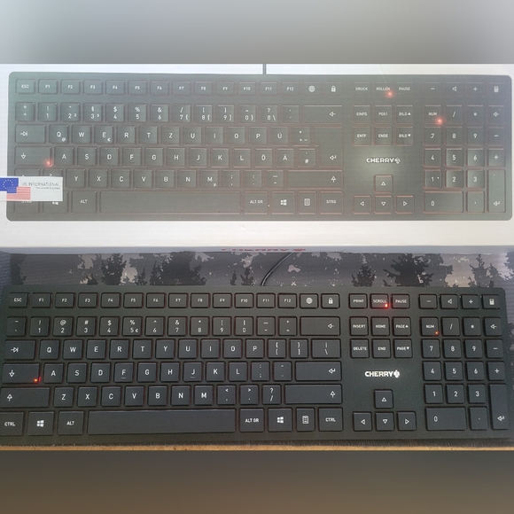 Cherry KC 6000 Slim corded Keyboard - Picture 4 of 4
